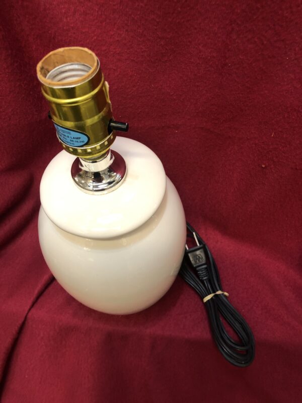 Small Jar Ceramic Table Lamp White - Image 2