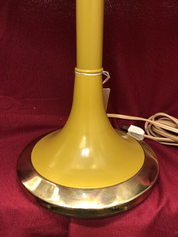 Vintage Yellow Lamp - Image 2