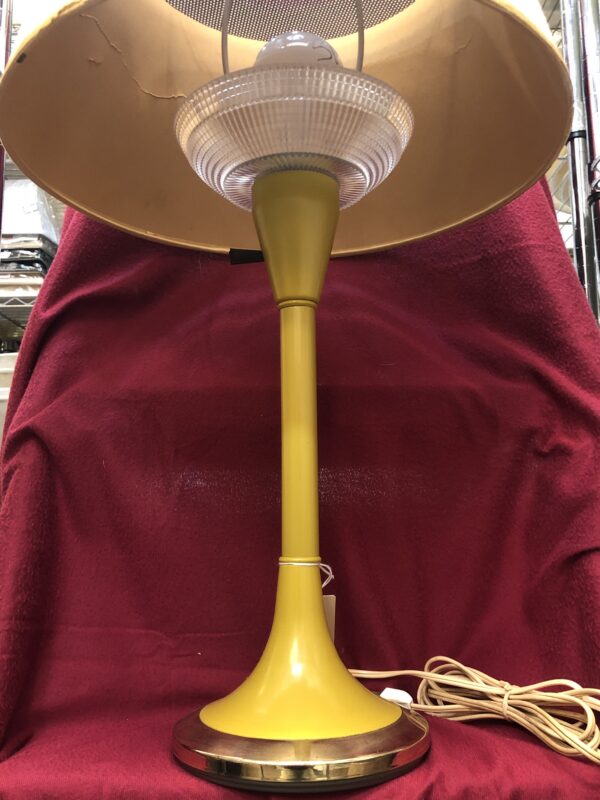 Vintage Yellow Lamp - Image 5